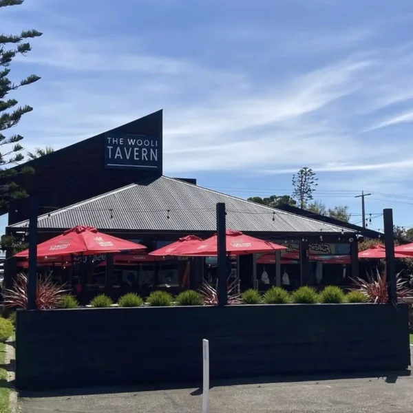 Wooli Tavern