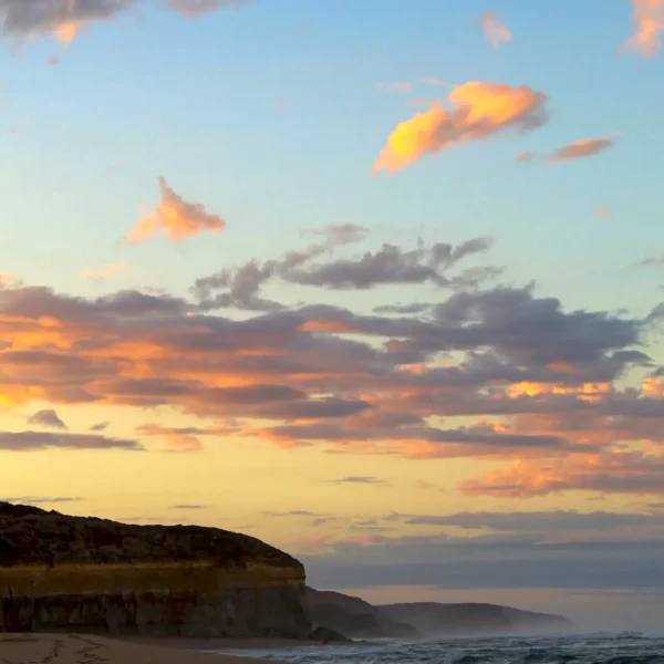 melbourne to adelaide by road